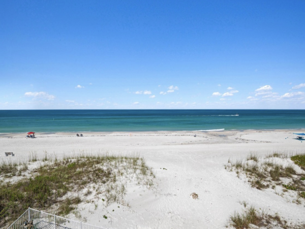Anna Maria Island Four Bedroom Florida On The Beach!